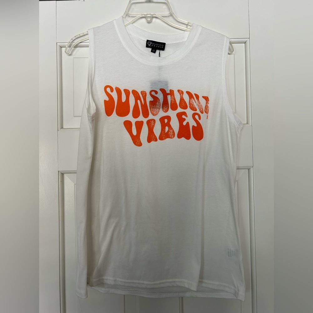 NWT Sunshine Vibes tank size Medium